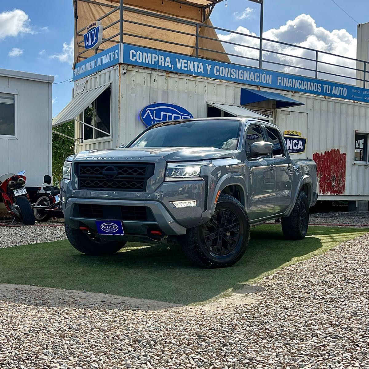 Nissan Frontier 2023