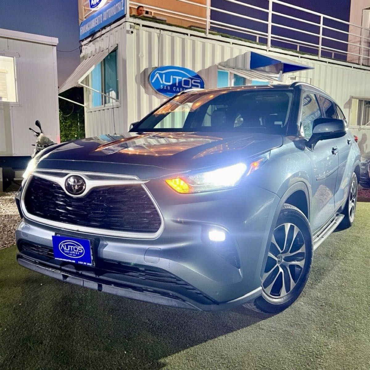 Toyota Highlander 2021
