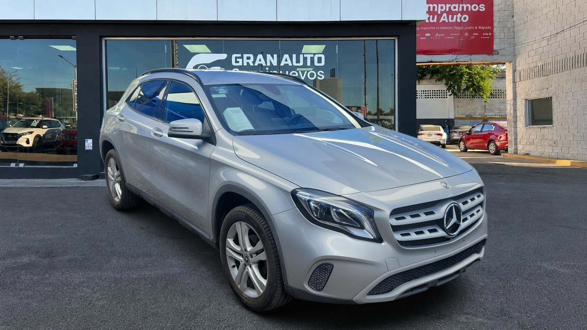 CLASE GLA 200 AT