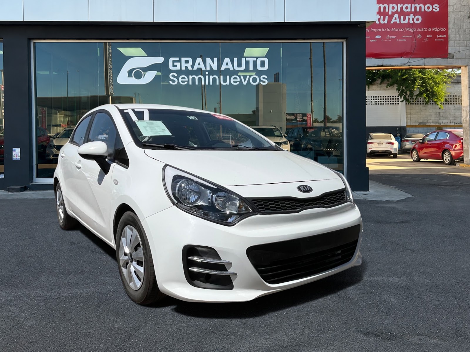 RIO HATCHBACK T/M LX