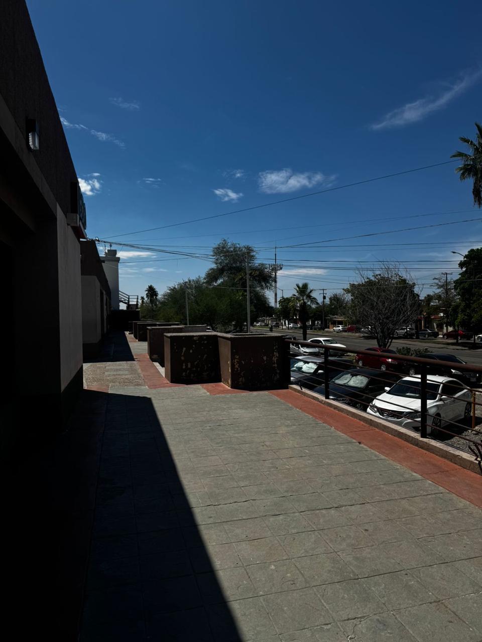 Plaza Comercial en Renta — Plaza Del Rio