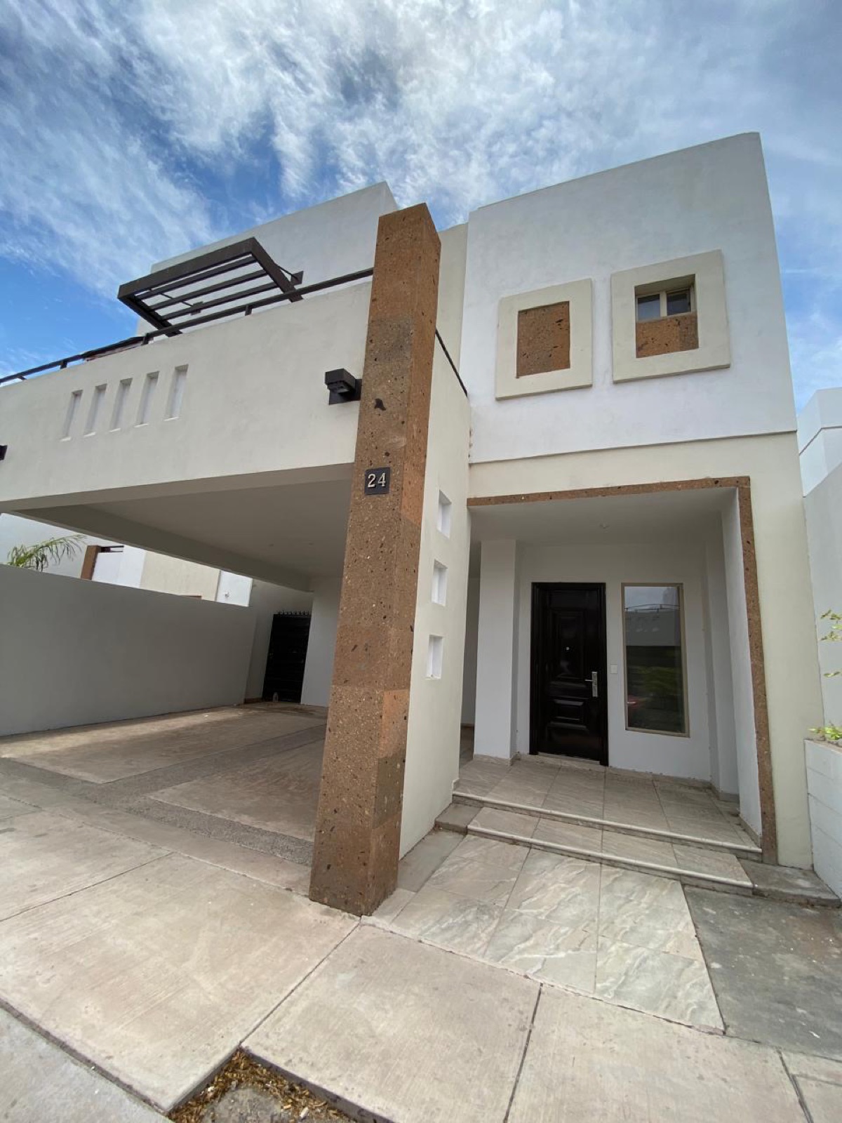 Casa en Renta — Rivello Residencial