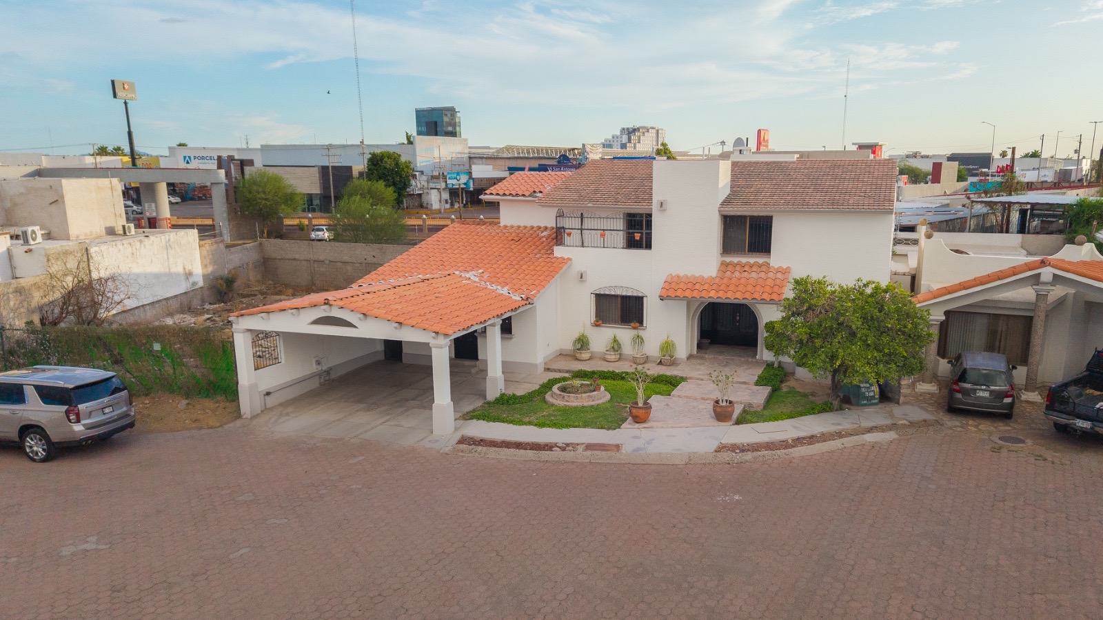 Casa en Raquet Club II